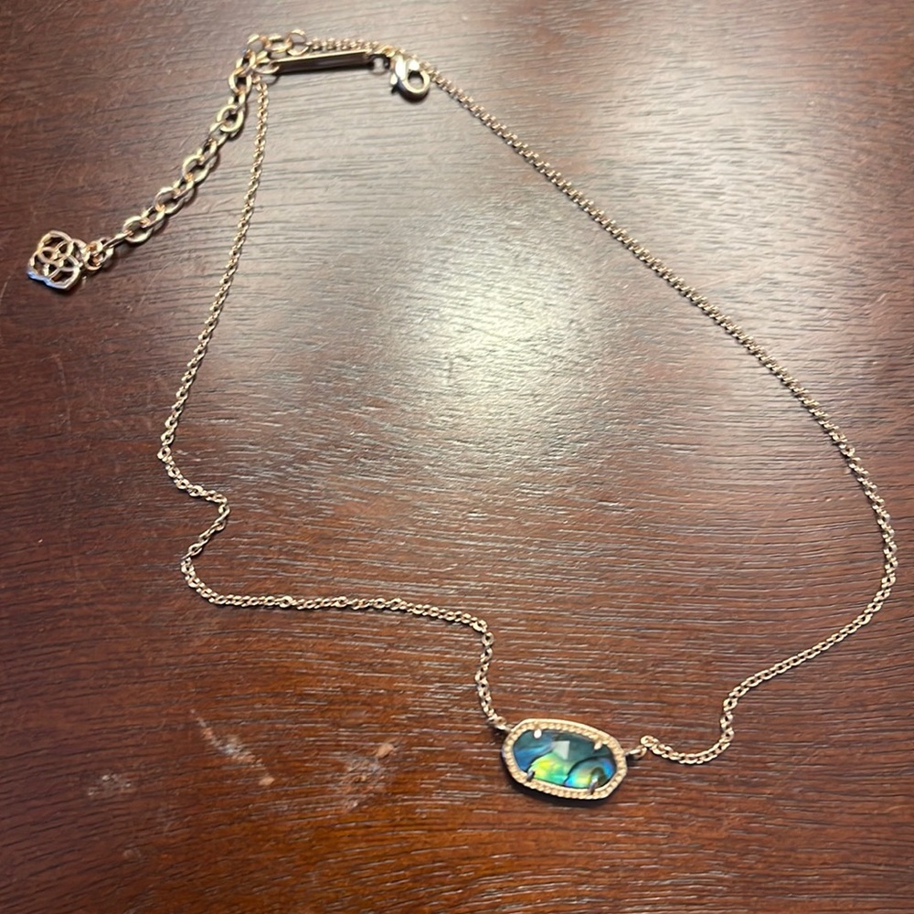 Kendra Scott Elisa necklace